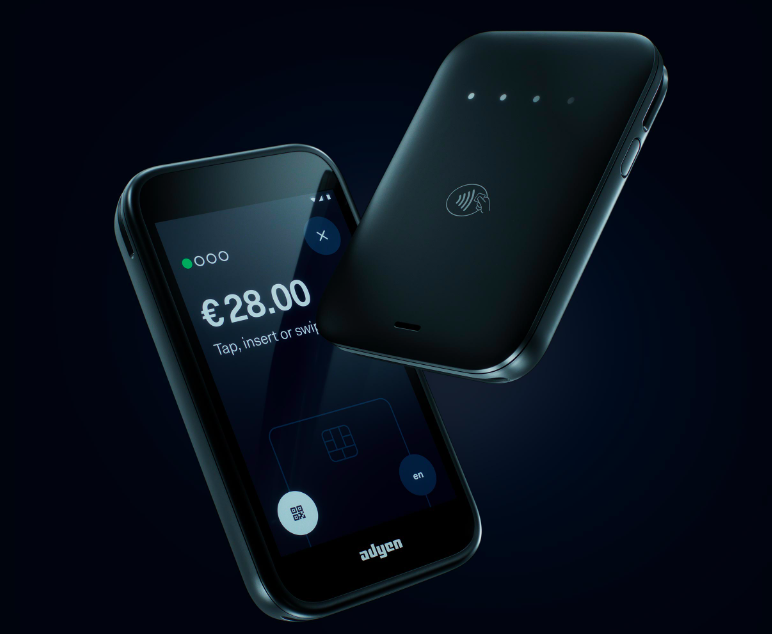 Adyen rinnova i terminali POS mobili: portabilità e design ricercato
