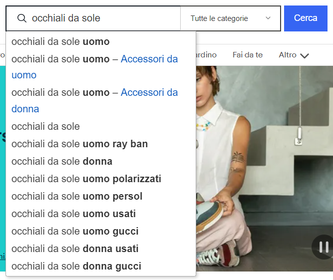 Lista di query di ricerca con intento transazionale così come presentato da eBay nel suo box search